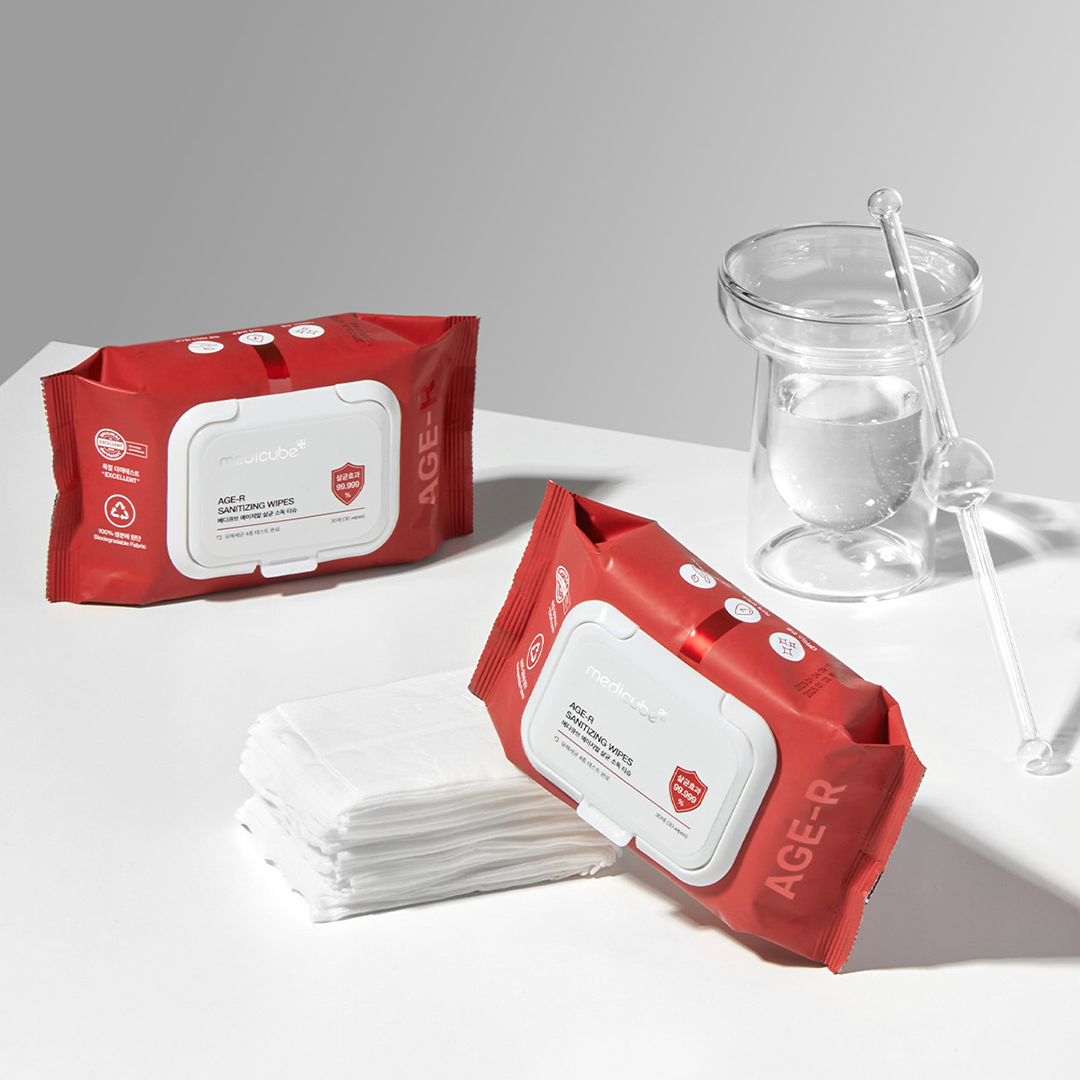 cleansing-wipes-h2 1_3_edcccbac-f889-4382-b5de-460e1895b4a1.png